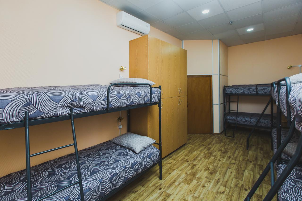 Hostel Bed&Bread Dnipro Exterior photo